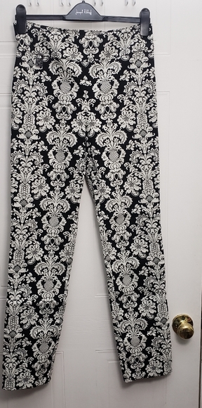 Joseph Ribkoff printed Slim Fit pull on pant - Picture 1 of 3